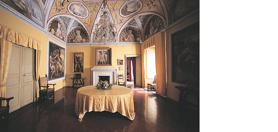 rocca meli lupi di soragna interni